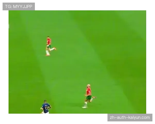 边路攻防对决成比赛胜负手 姆巴佩成功突破与球队胜率正相关